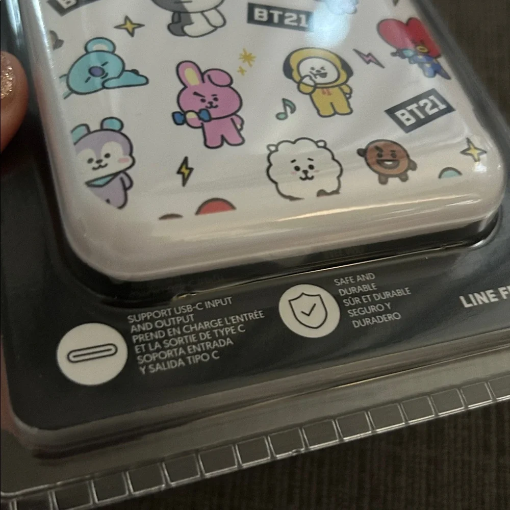 MINISO Line Friends BT21 10000mAh Ultra-thin Power Bank NWT